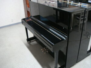 YAMAHA　U10BL